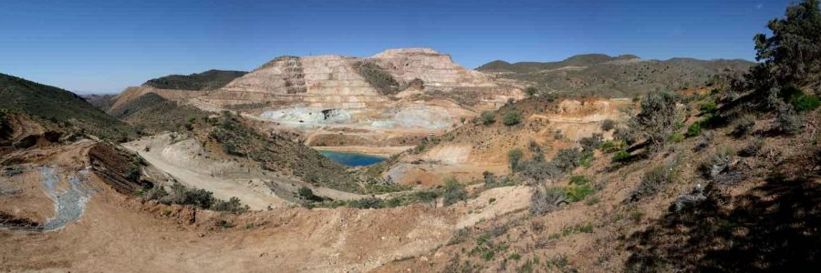 Mining operations at copper mine Darrehzar